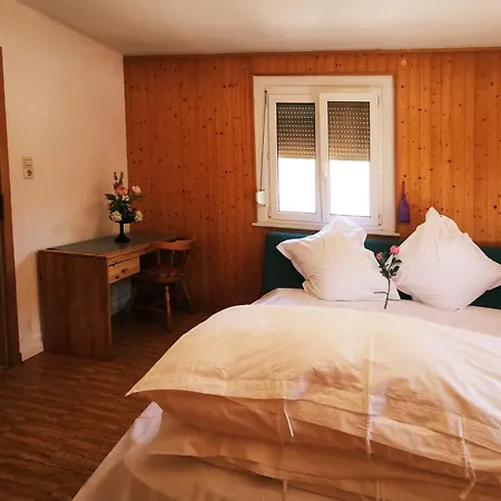 Rosen Garten Haus Titisee-Neustadt