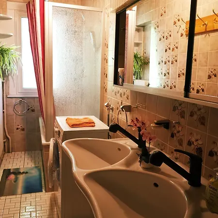 Rosen Garten Haus Daire