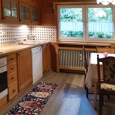 Daire Rosen Garten Haus *